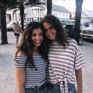 Meet your Posher, Monica